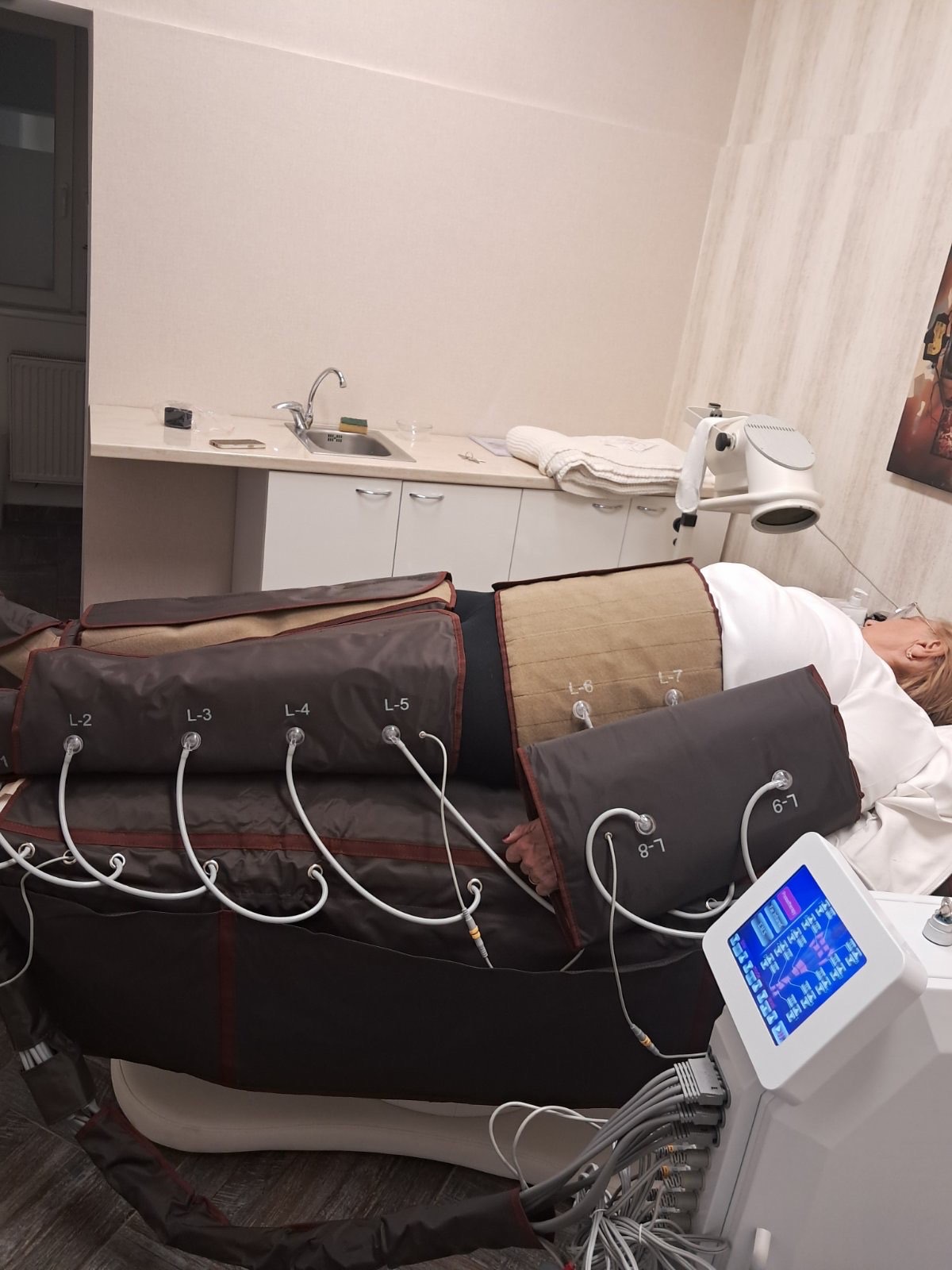 Presoterm aparat za oblikovanje tela — MY TIME Beauty Studio
